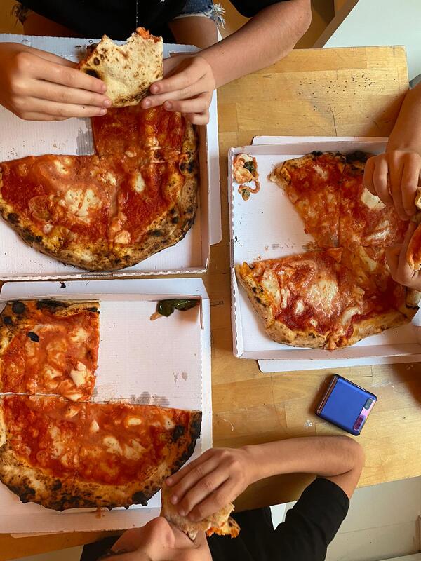 <h1>Pizza al Centro</h1>